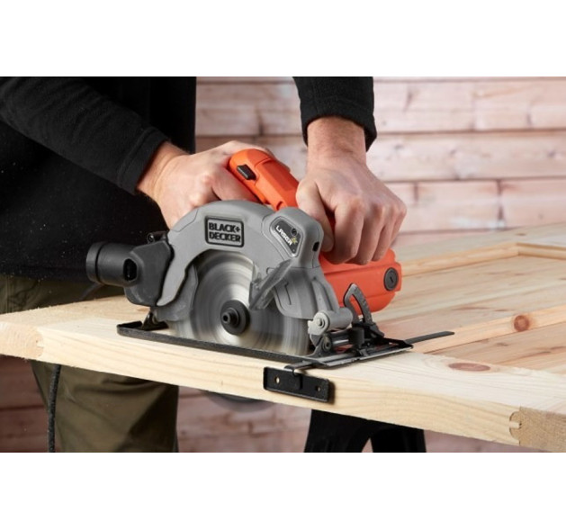 Black & Decker CS1250LK-QS Δισκοπρίονο 1250W με Σύστημα Αναρρόφησης